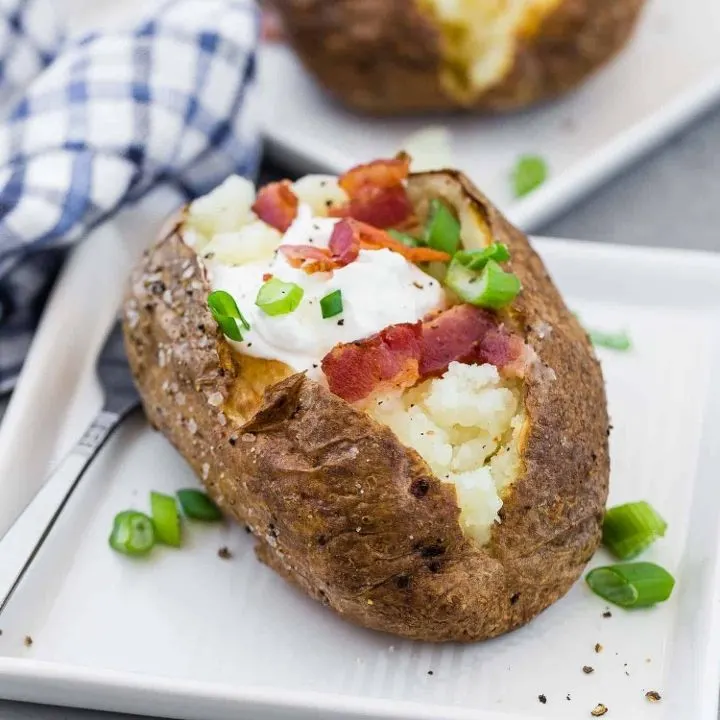 Lulu's Taters official food or truck photograph