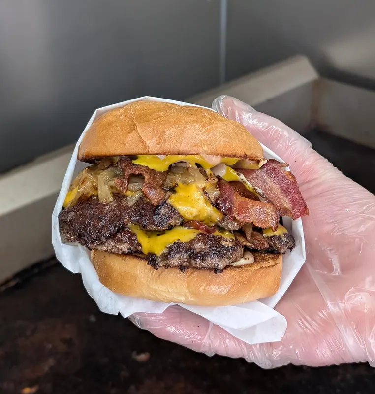 Double Wide Burgers official food or truck photograph